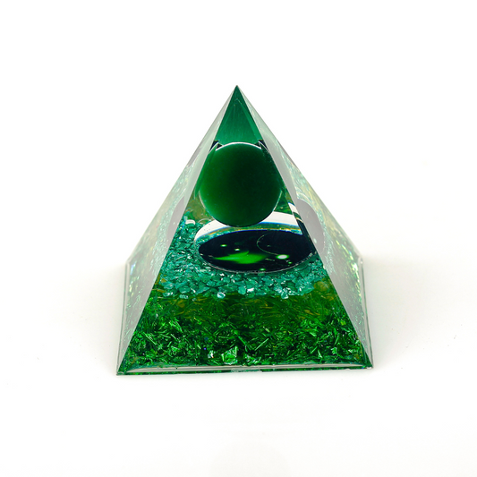 Orgonite - Ram Sterrenbeeld - Pyramide
